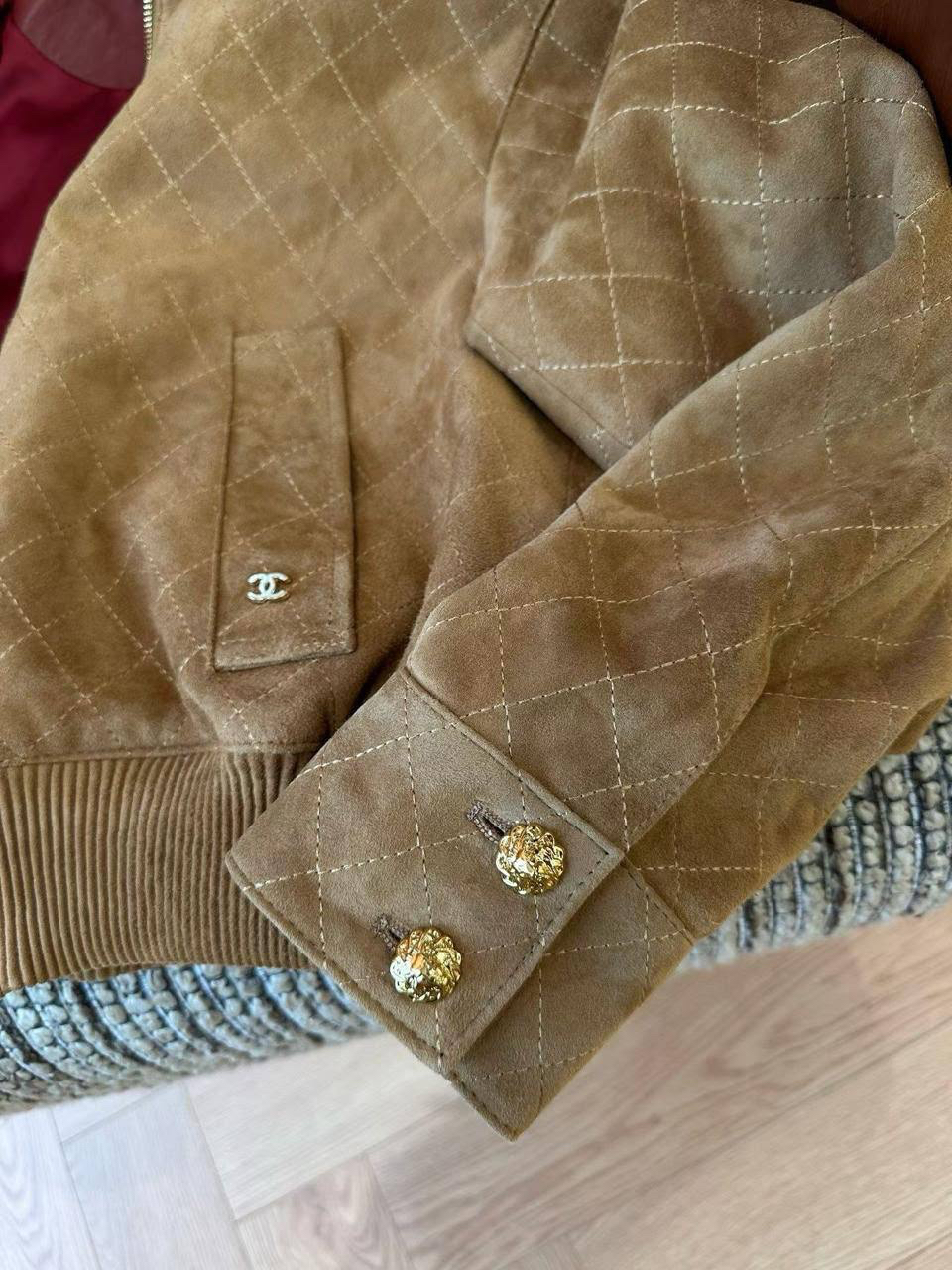 КУРТКА CHANEL детальное фото
