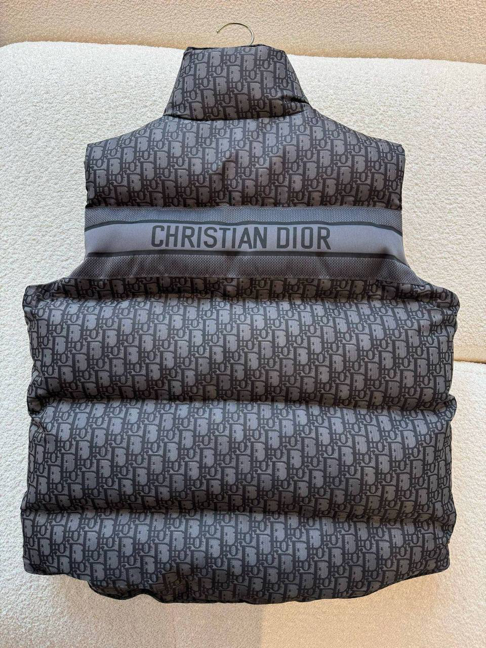ЖИЛЕТ CHRISTIAN DIOR детальное фото