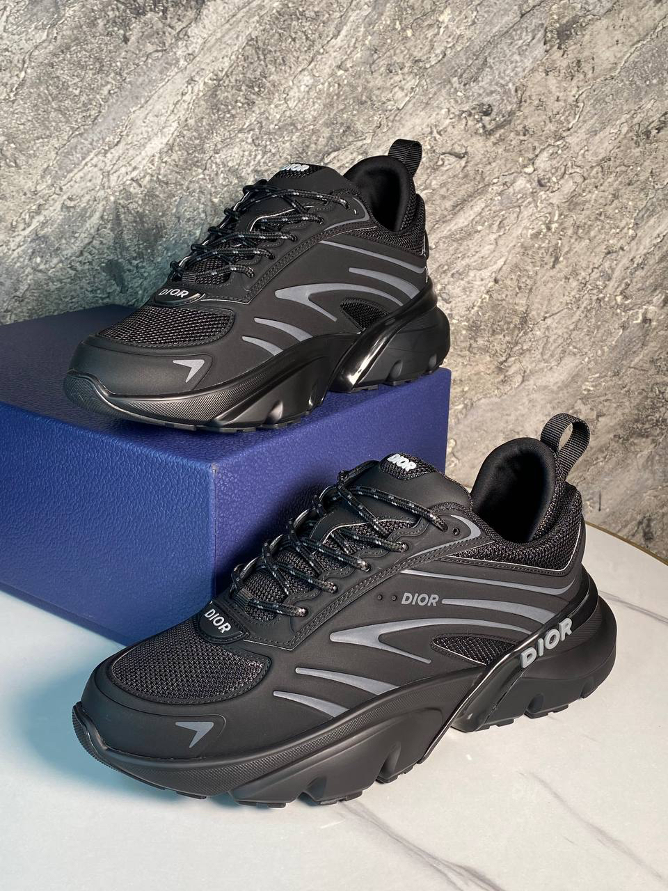 МУЖСКИЕ КРОССОВКИ CHRISTIAN DIOR детальное фото