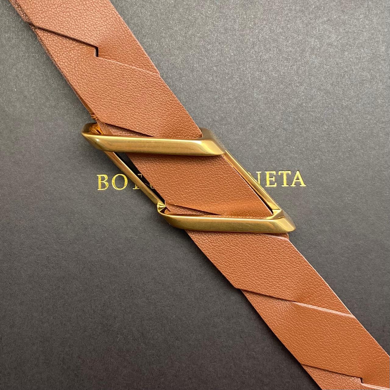 ЖЕНСКИЙ РЕМЕНЬ BOTTEGA VENETA детальное фото