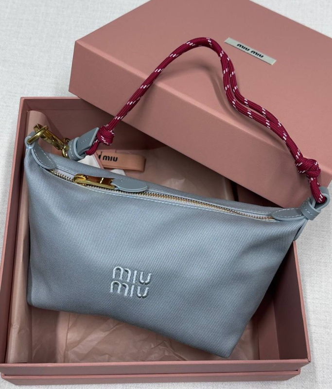 СУМКА MIU MIU фото