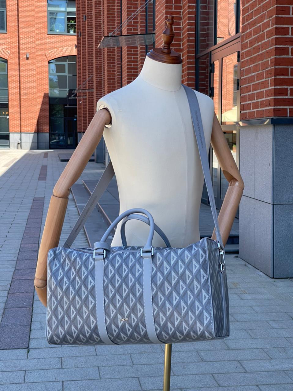 ДОРОЖНАЯ СУМКА CHRISTIAN DIOR детальное фото