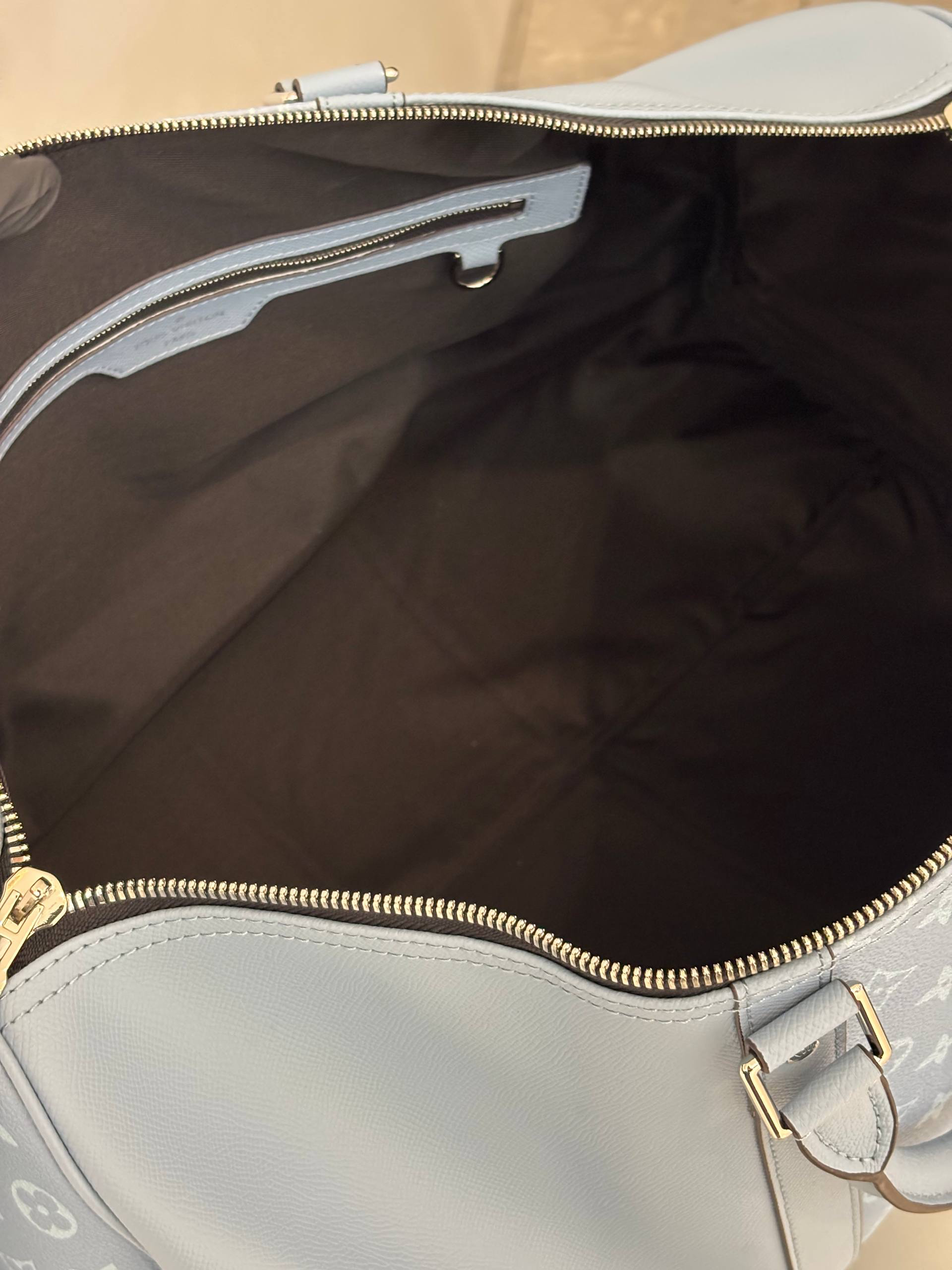 ДОРОЖНАЯ СУМКА LOUIS VUITTON детальное фото