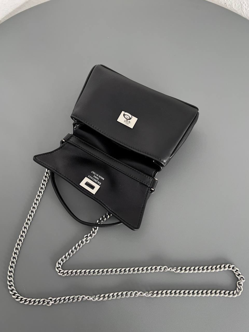 СУМКА BALENCIAGA NANO детальное фото