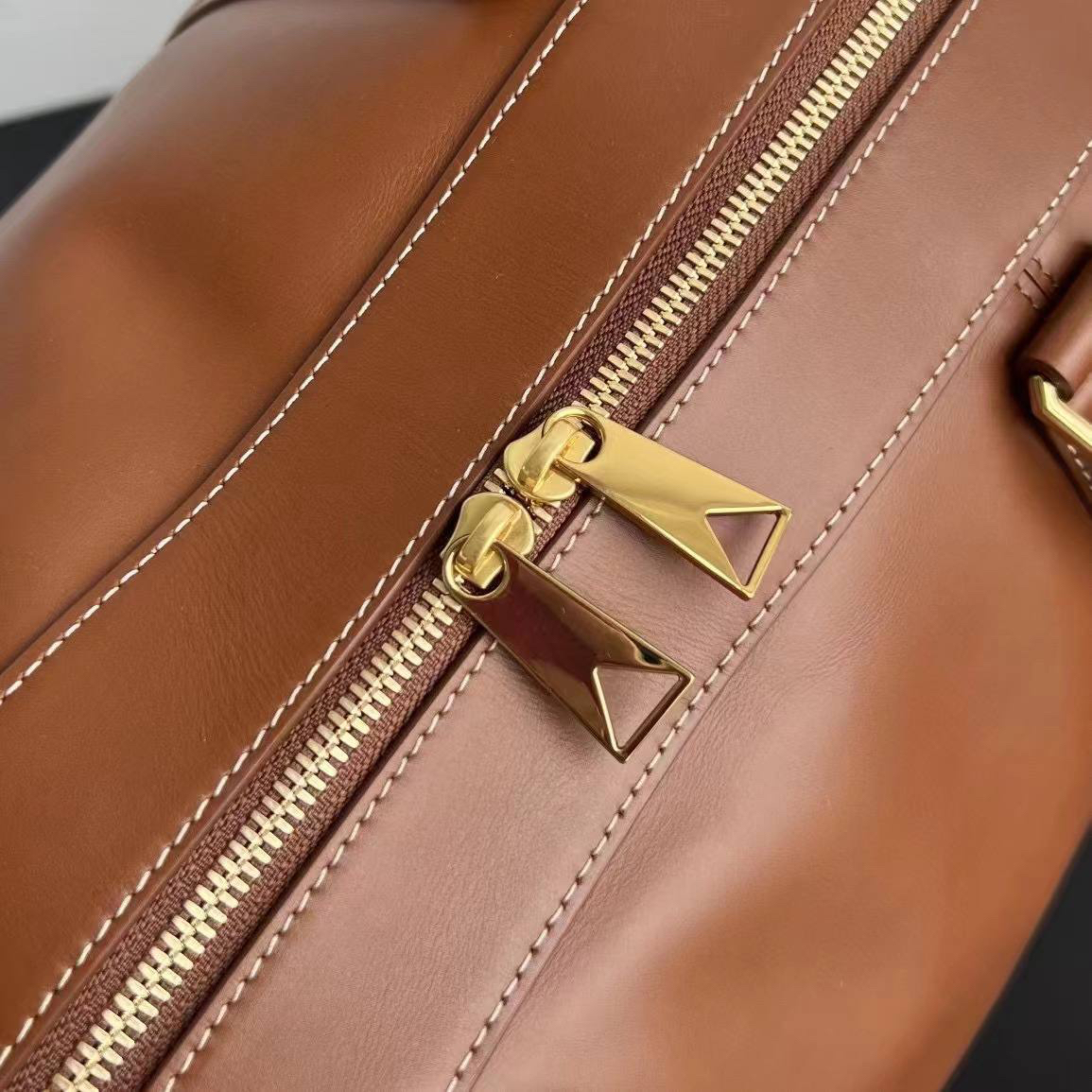 ДОРОЖНАЯ СУМКА BOTTEGA VENETA детальное фото
