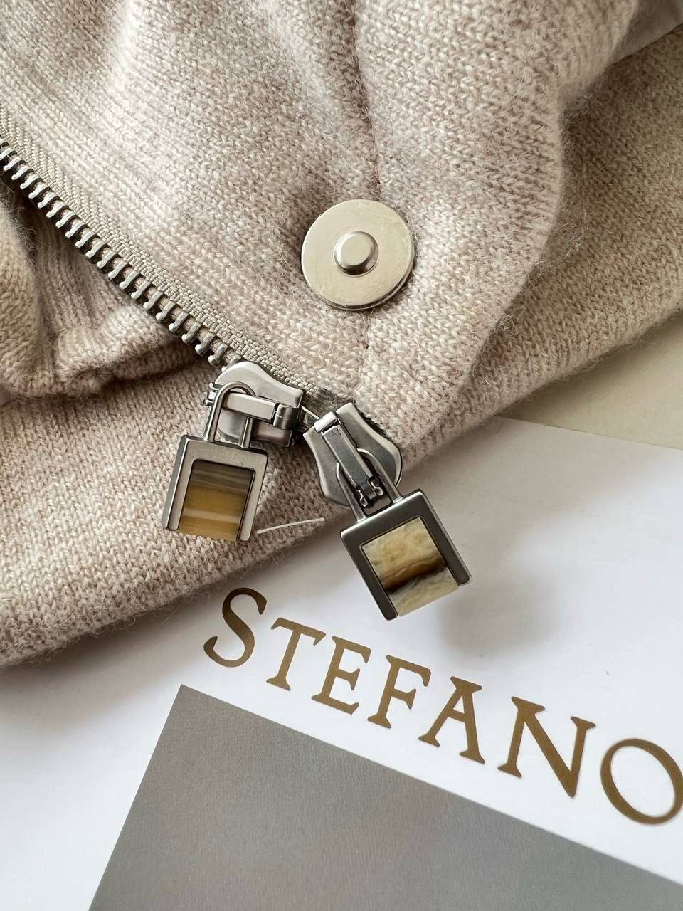 ПУХОВИК LORO PIANA детальное фото