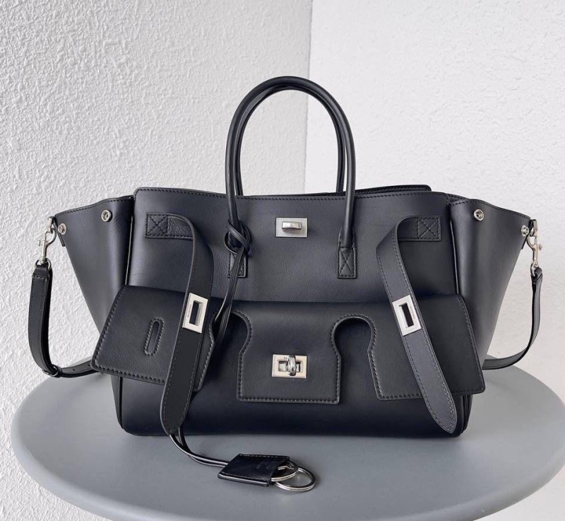 СУМКА BALENCIAGA фото