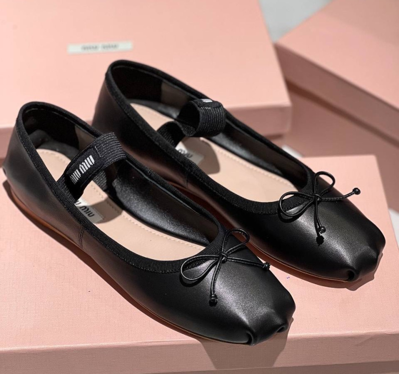 БАЛЕТКИ MIU MIU фото