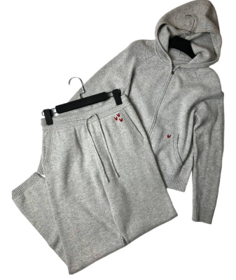 КОСТЮМ LORO PIANA фото