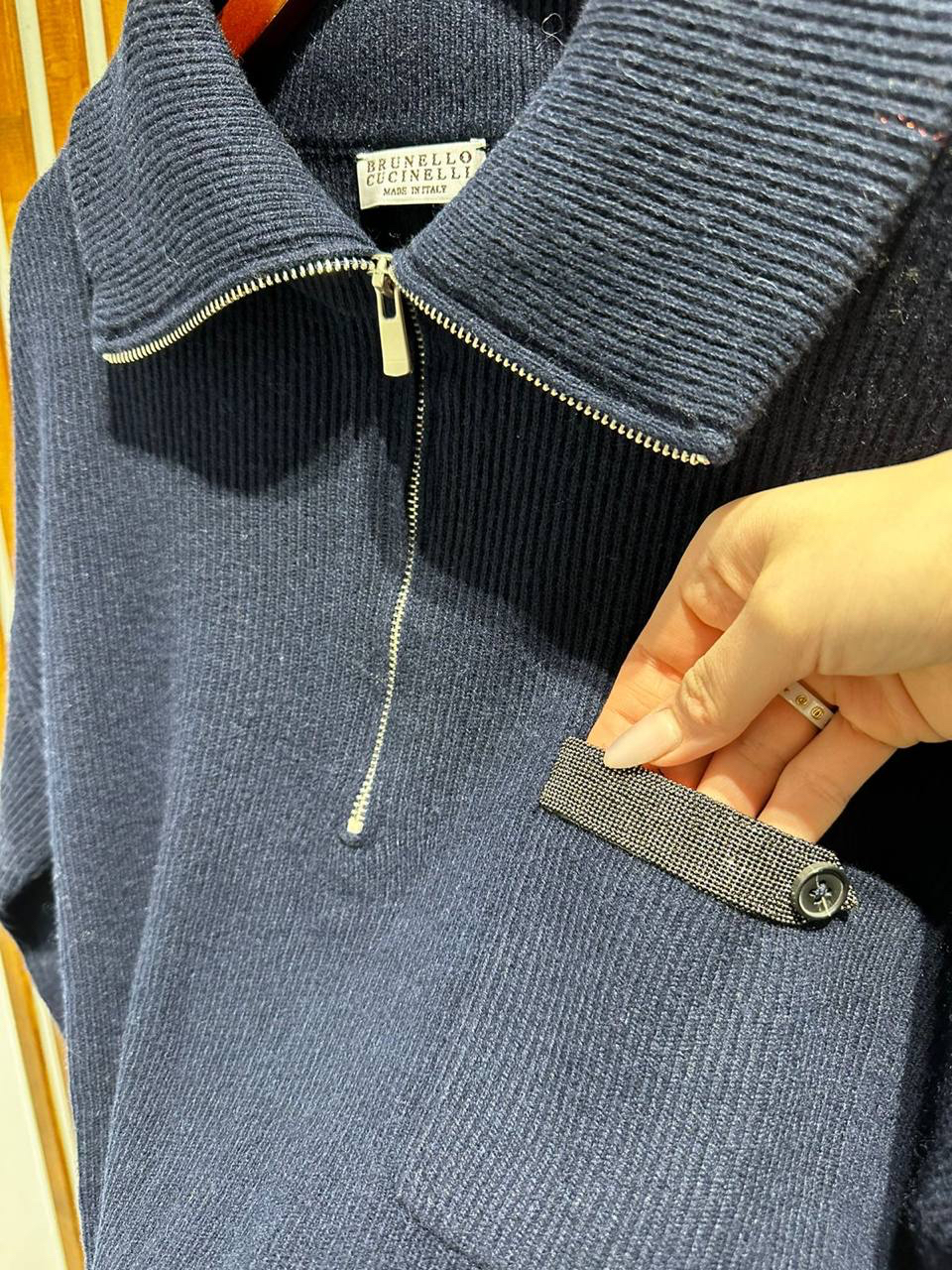 КОСТЮМ BRUNELLO CUCINELLI детальное фото