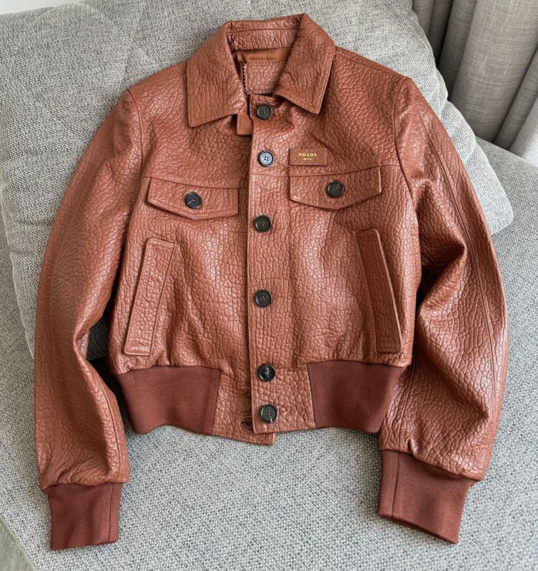 КУРТКА PRADA фото