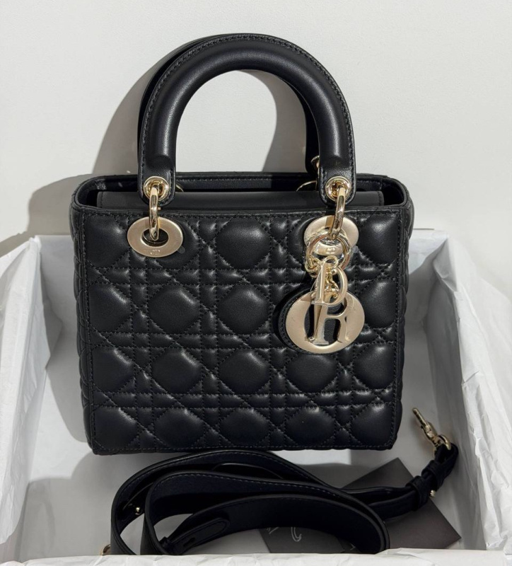 СУМКА CHRISTIAN DIOR LADY фото