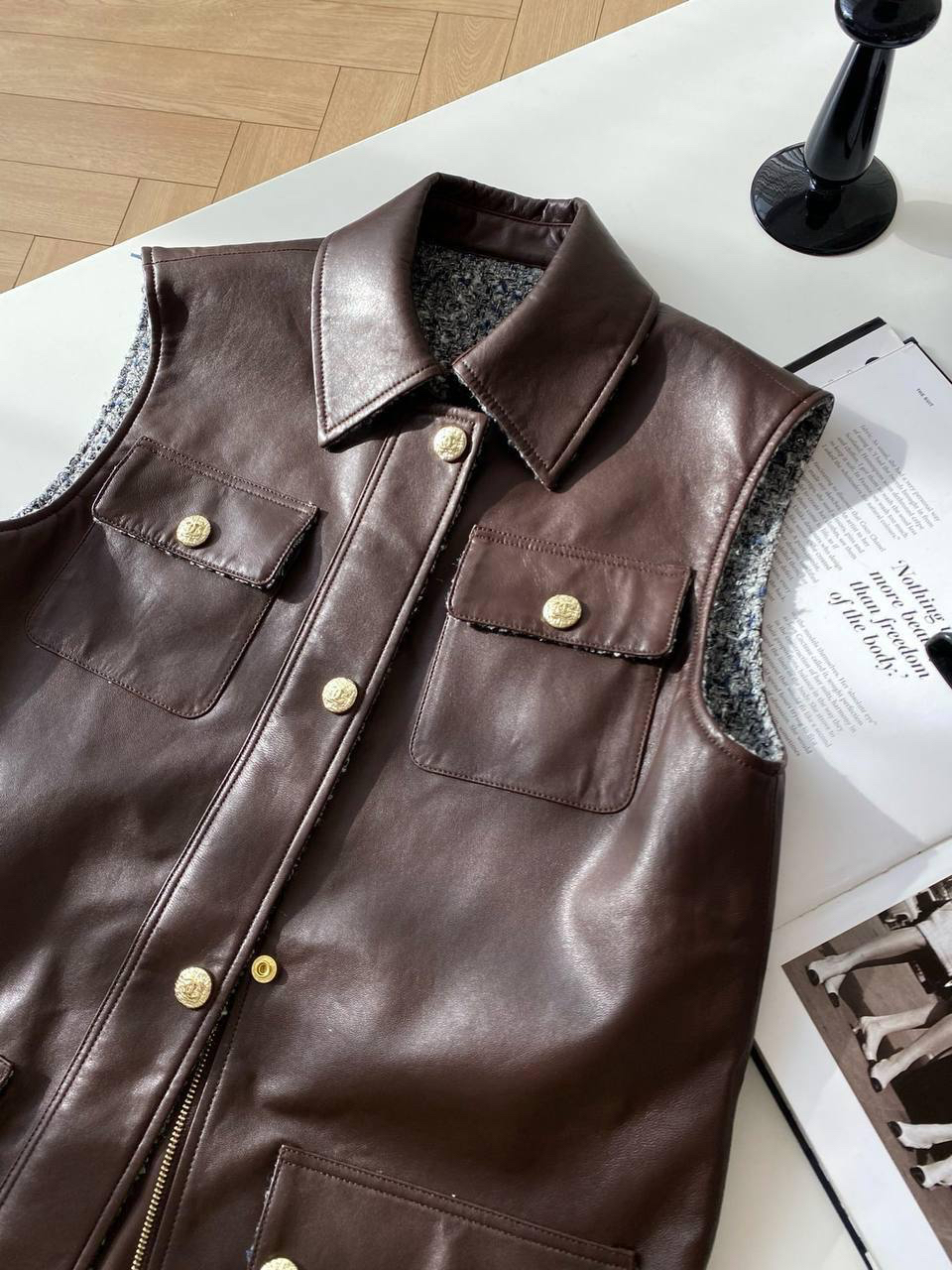 ЖИЛЕТ CHANEL детальное фото