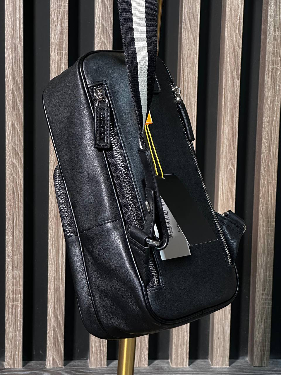 МУЖСКАЯ СУМКА СЛИНГ BALLY детальное фото