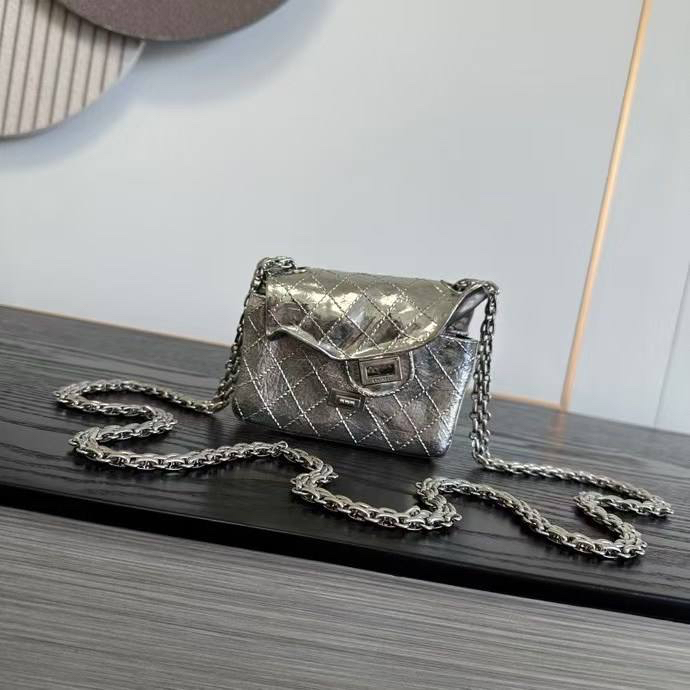 СУМКА CHANEL 2.55 детальное фото