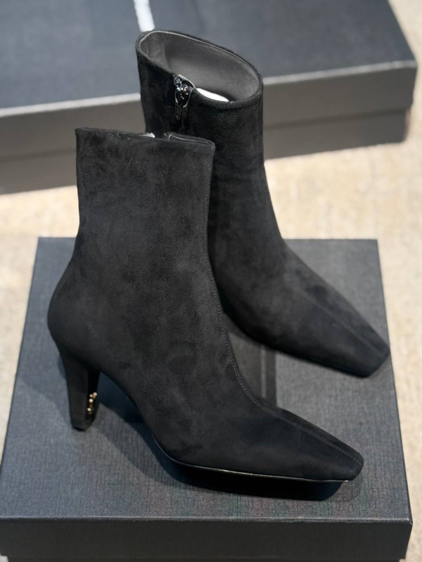 БОТИЛЬОНЫ SAINT LAURENT фото