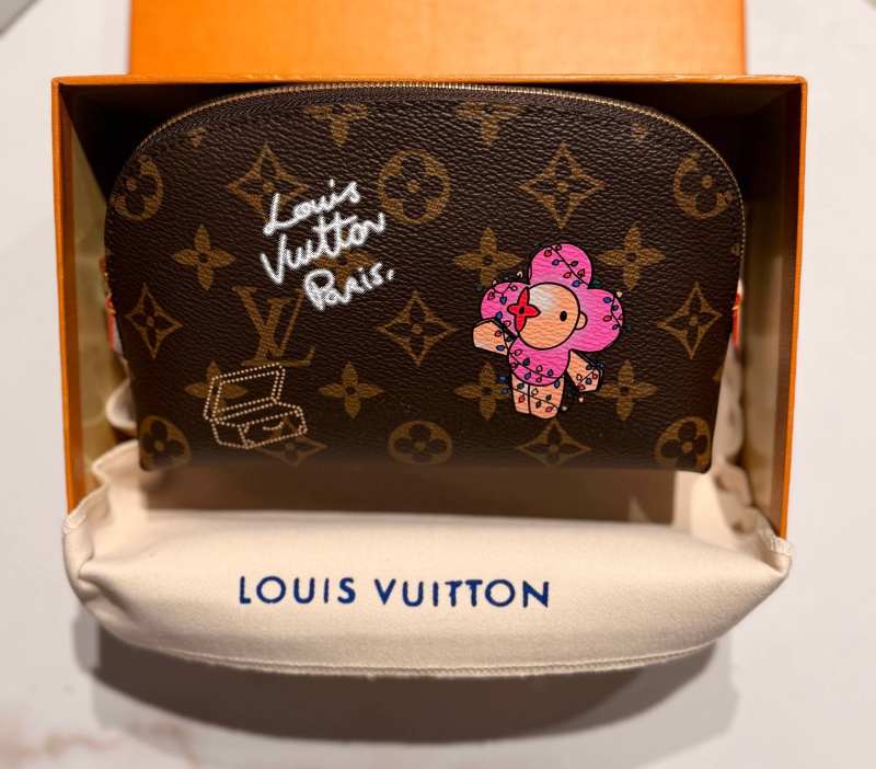 КОСМЕТИЧКА LOUIS VUITTON фото