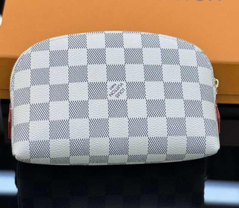 КОСМЕТИЧКА LOUIS VUITTON фото