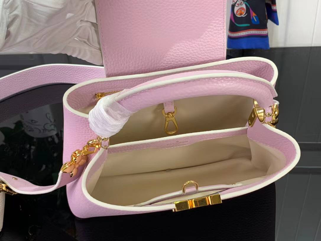 СУМКА LOUIS VUITTON детальное фото