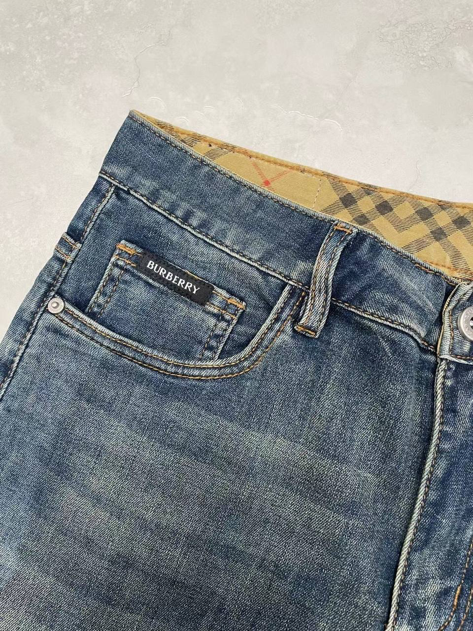 МУЖСКИЕ ДЖИНСЫ BURBERRY детальное фото