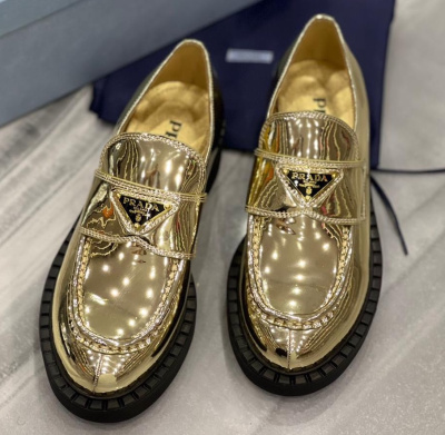 ЛОФЕРЫ PRADA фото