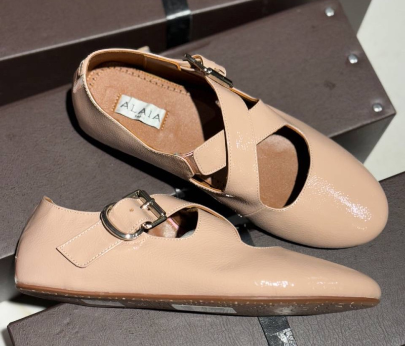 БАЛЕТКИ ALAIA фото