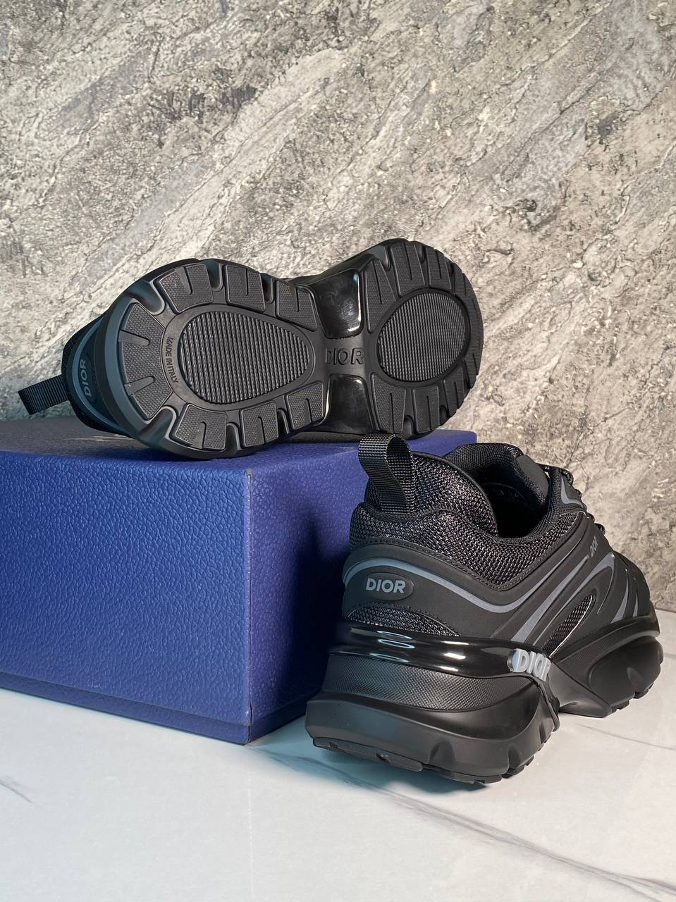 МУЖСКИЕ КРОССОВКИ CHRISTIAN DIOR детальное фото