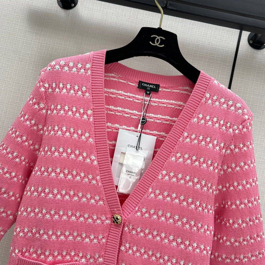 КАРДИГАН CHANEL детальное фото