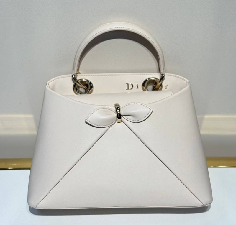 СУМКА CHRISTIAN DIOR фото