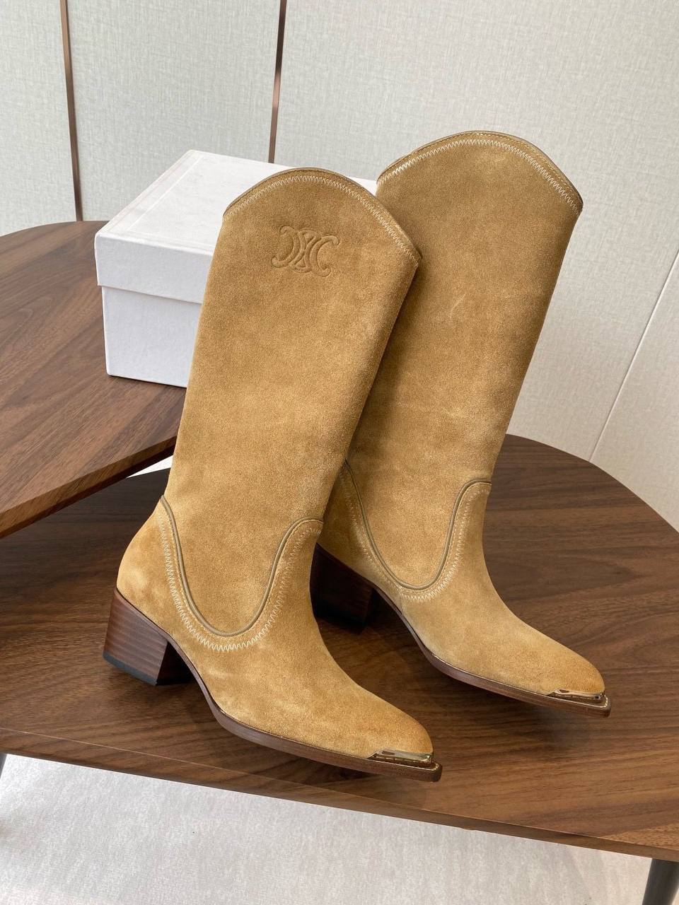 САПОГИ CELINE детальное фото