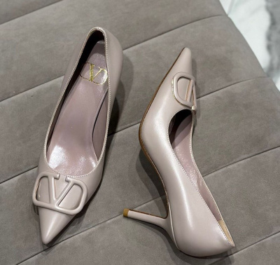 ТУФЛИ VALENTINO фото