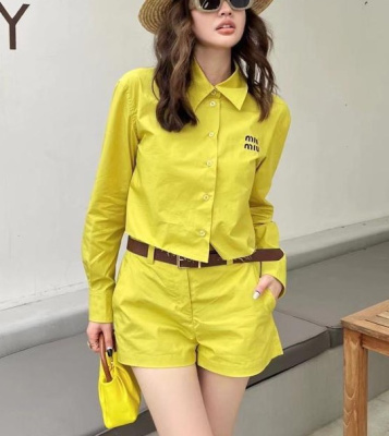 КОСТЮМ MIU MIU фото