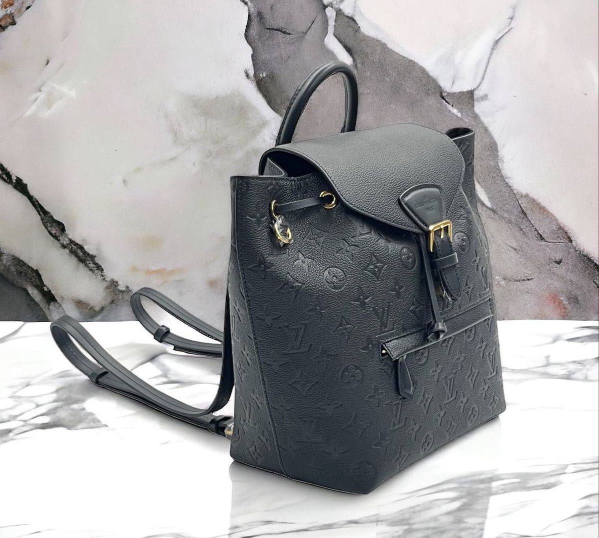 РЮКЗАК LOUIS VUITTON детальное фото