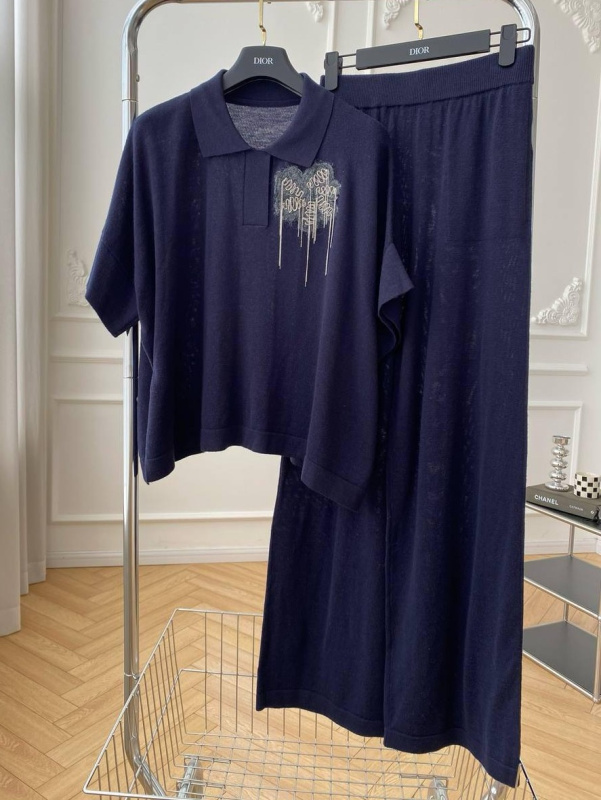 КОСТЮМ BRUNELLO CUCINELLI фото