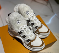 КРОССОВКИ LOUIS VUITTON фото