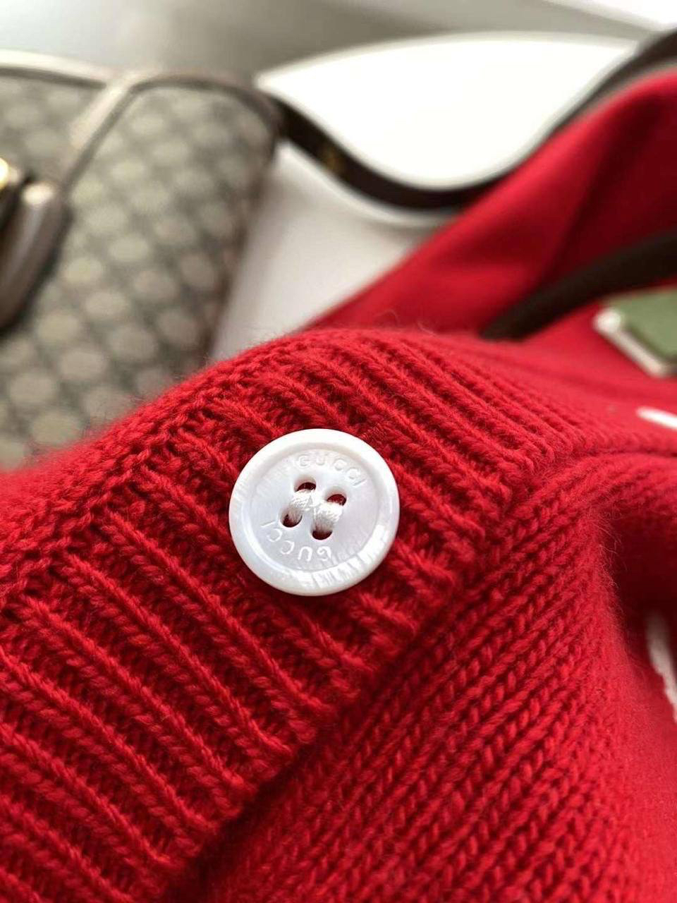 КАРДИГАН GUCCI детальное фото