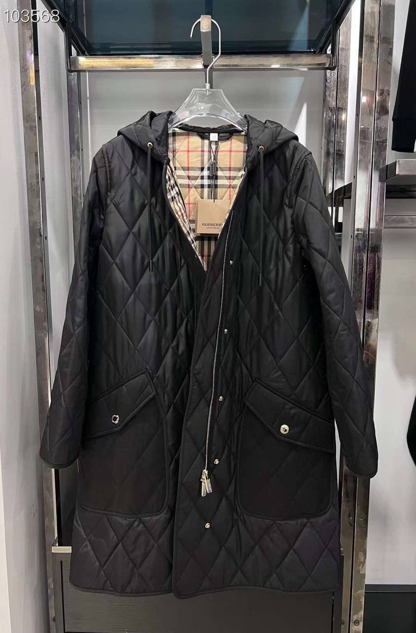 ПУХОВИК BURBERRY детальное фото