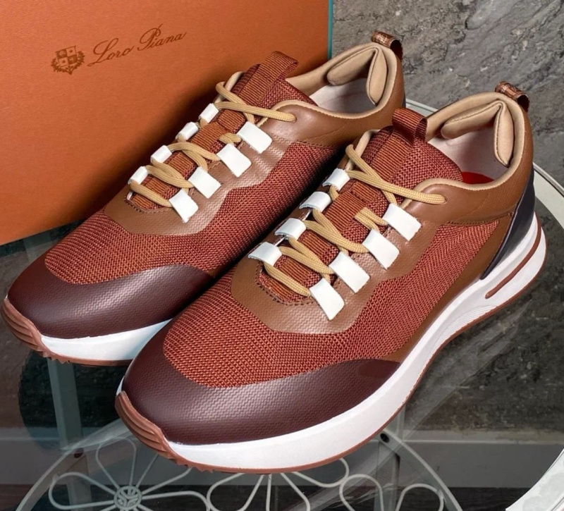 МУЖСКИЕ КРОССОВКИ LORO PIANA фото