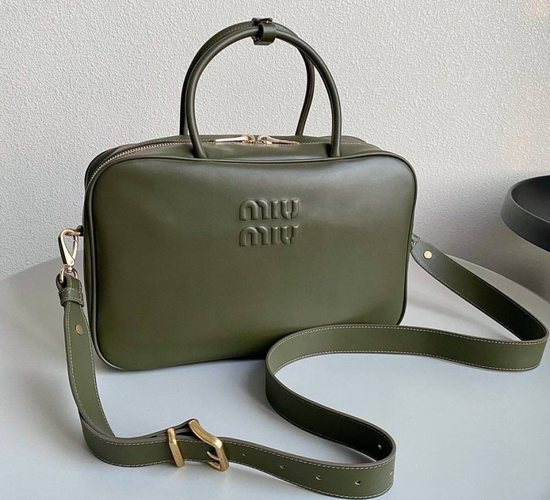 СУМКА MIU MIU фото