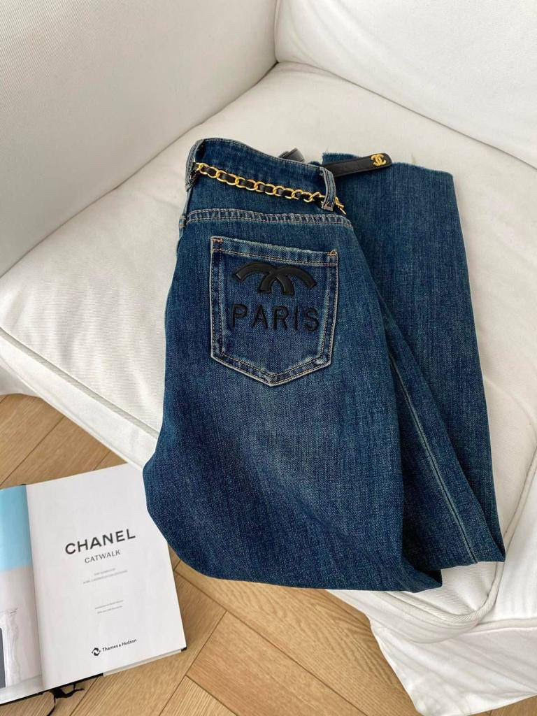 ДЖИНСЫ CHANEL детальное фото