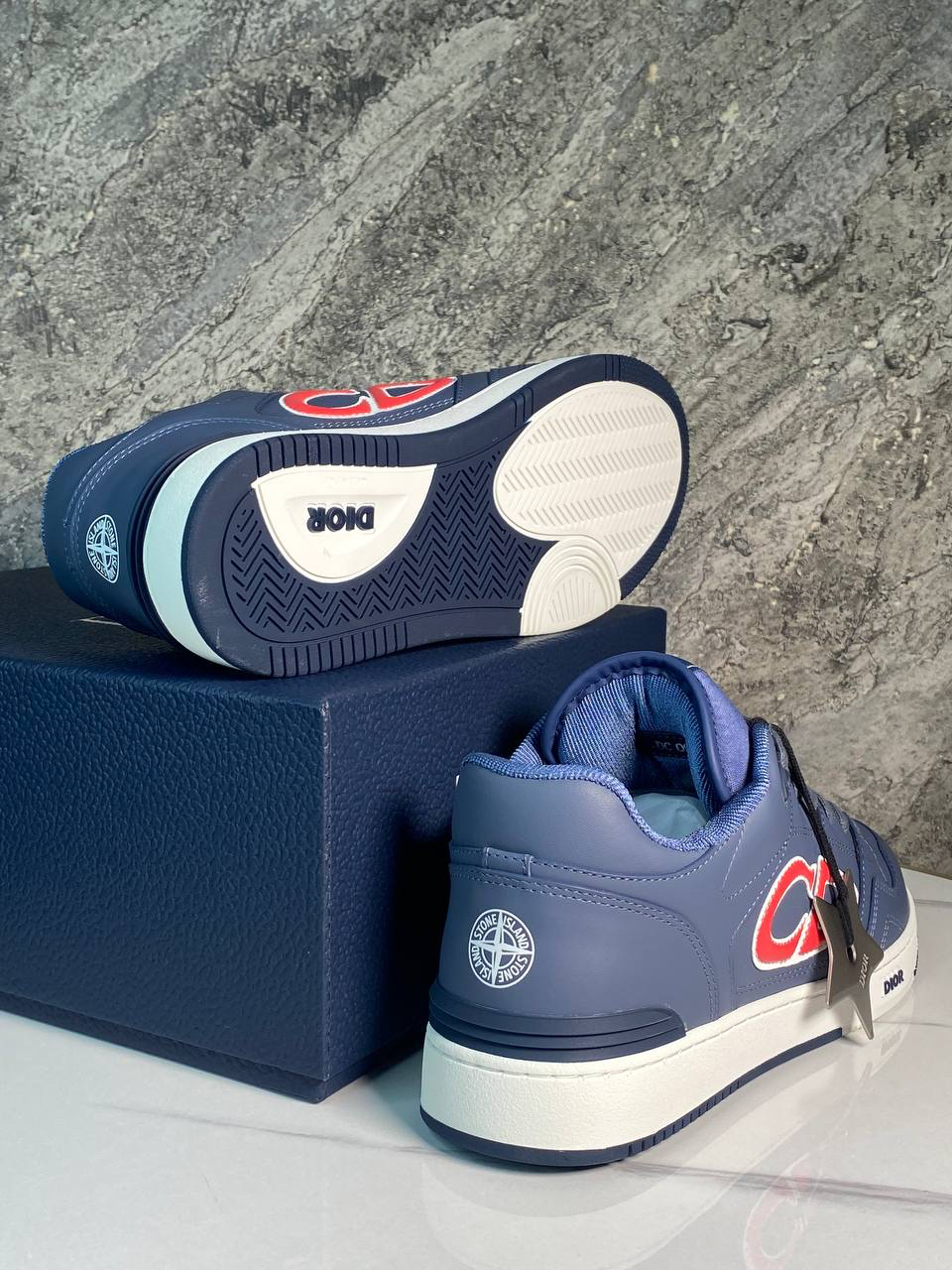 МУЖСКИЕ КРОССОВКИ CHRISTIAN DIOR детальное фото