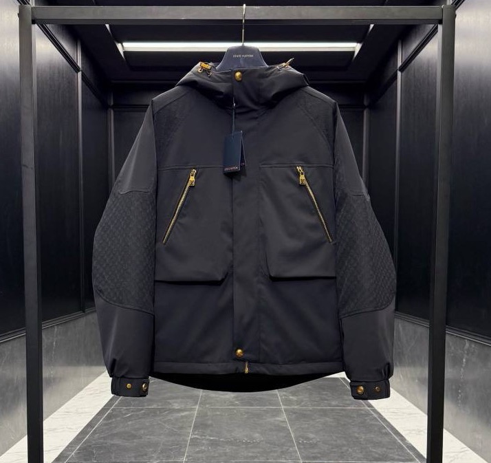 МУЖСКОЙ ПУХОВИК LOUIS VUITTON фото