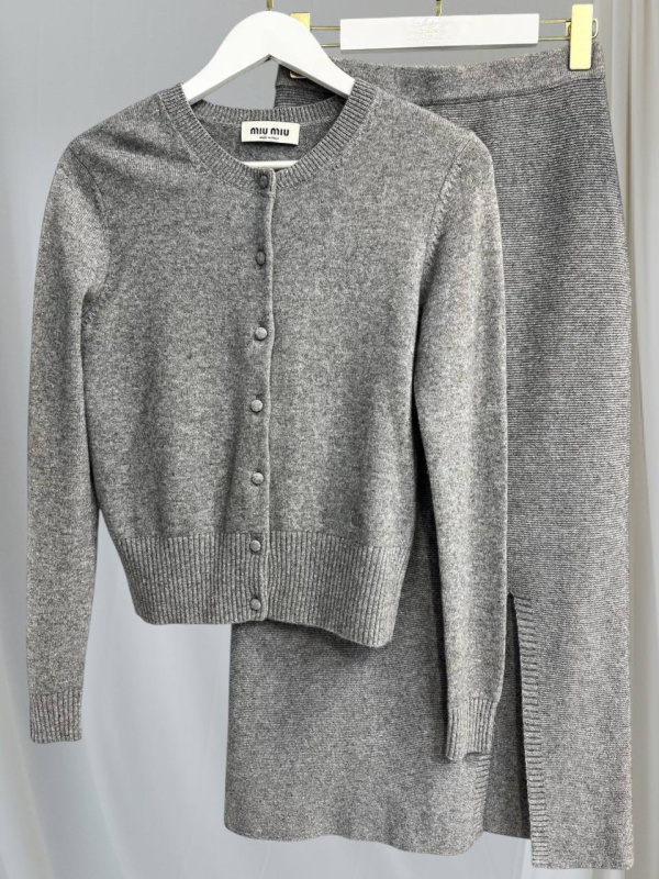 КОСТЮМ MIU MIU фото