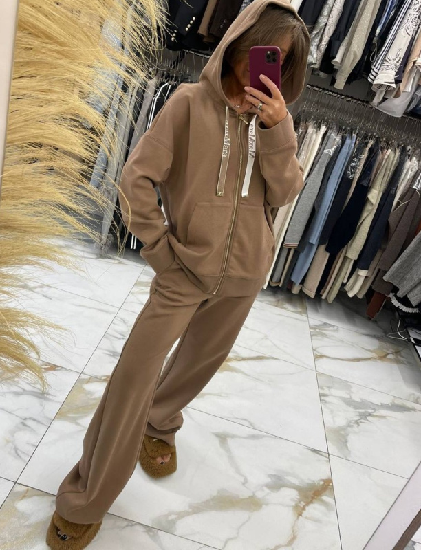 КОСТЮМ MAX MARA фото