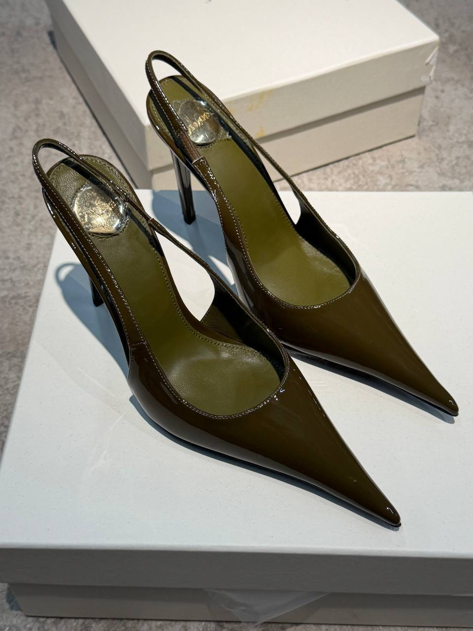 ТУФЛИ SAINT LAURENT детальное фото