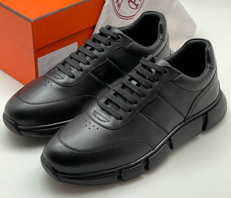 МУЖСКИЕ КРОССОВКИ HERMES фото