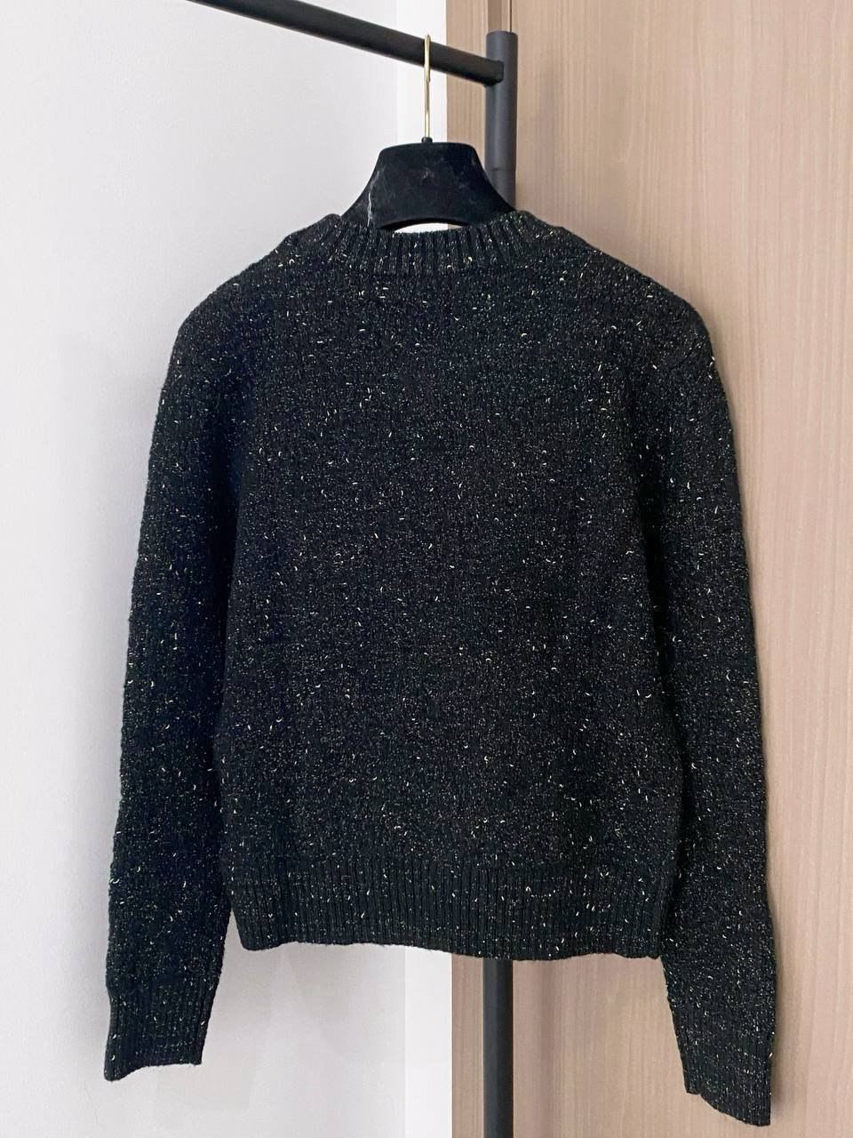 СВИТЕР CHANEL детальное фото