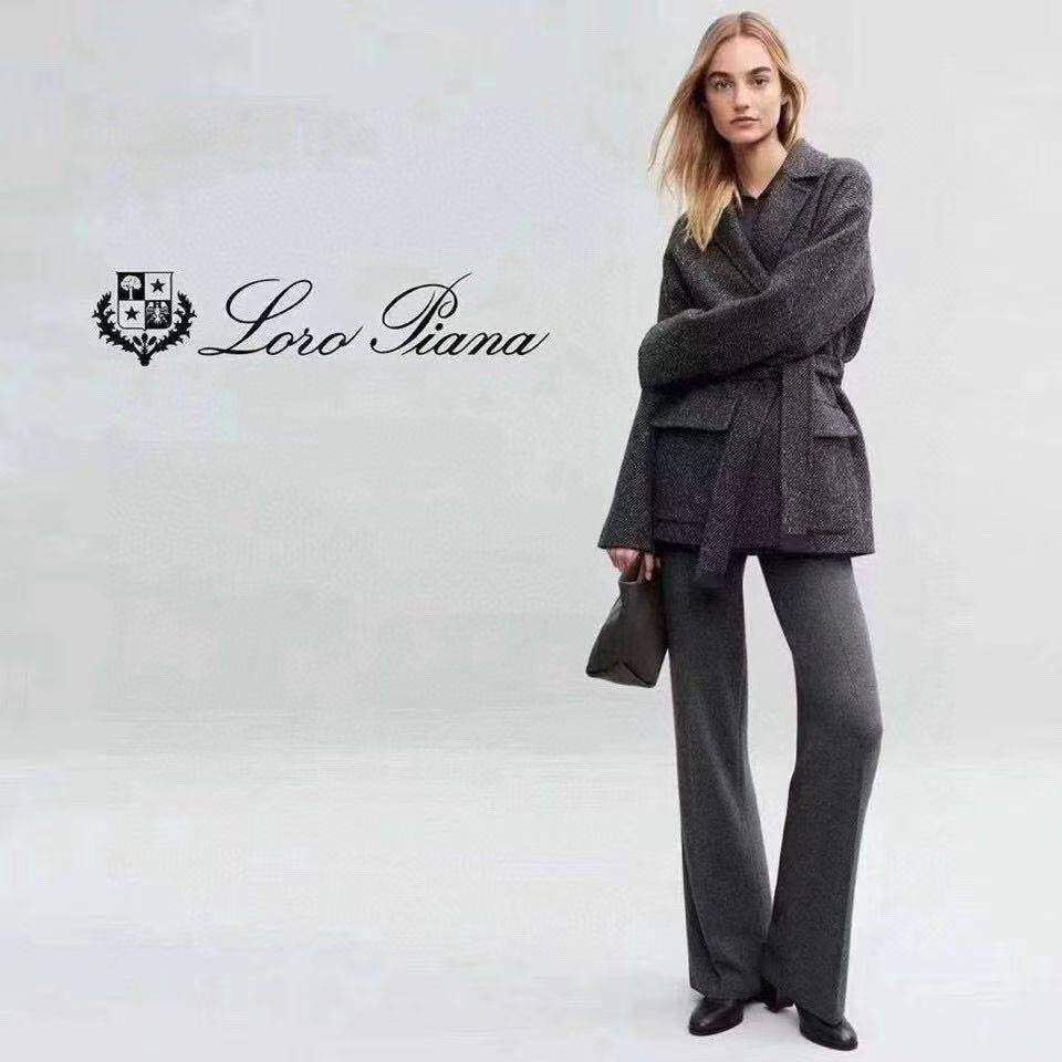 ПАЛЬТО LORO PIANA детальное фото