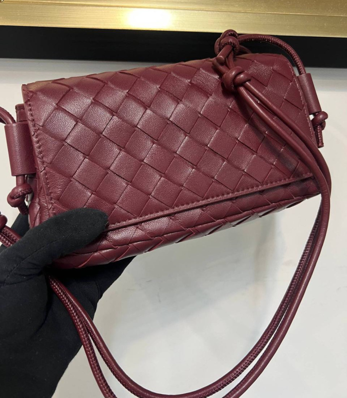 СУМКА BOTTEGA VENETA фото