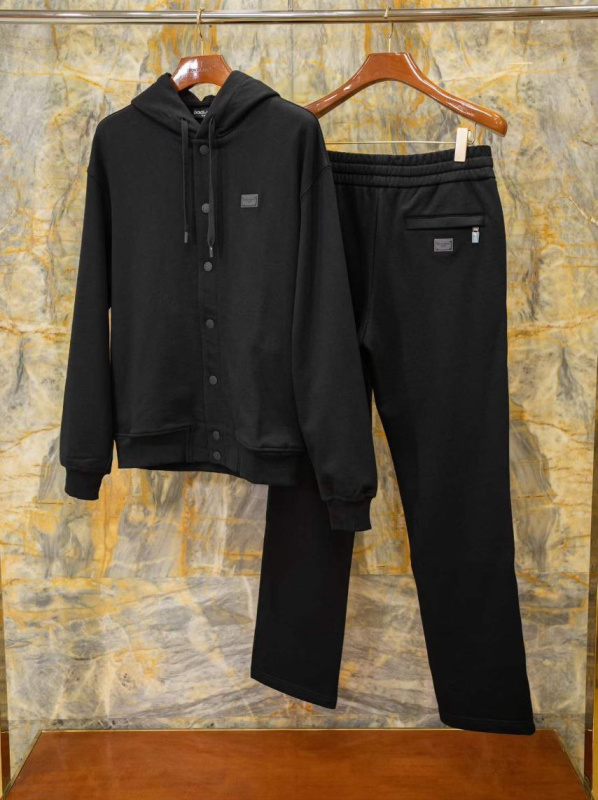 МУЖСКОЙ КОСТЮМ DOLCE&GABBANA фото